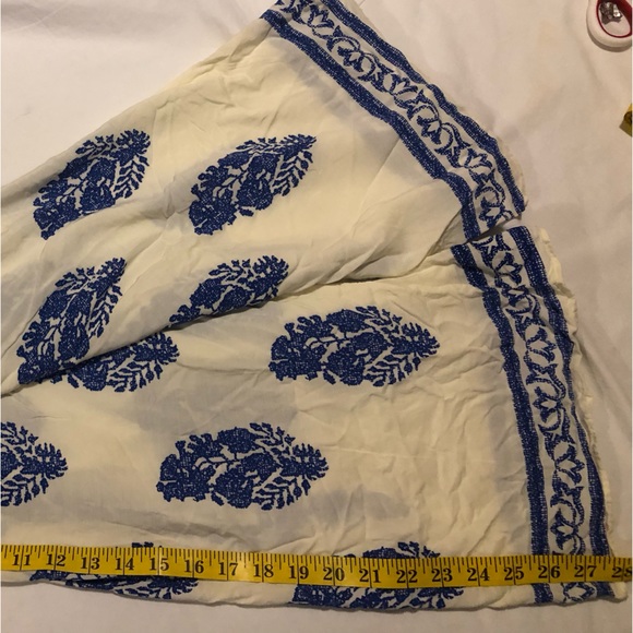 SheIn Curve leaf print, tie top with flowy pants, 3X - Picture 8 of 12